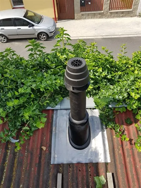 Nerezová vložka komína pro odtah spalin od plynového kotle